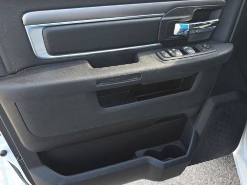 Used 2022 RAM 1500 Warlock w/ Technology Package I AWD/4WD image 12