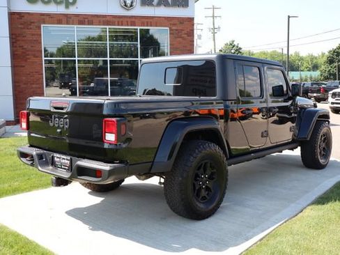 Used 2022 Jeep Gladiator Sport AWD/4WD image 39