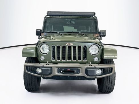 Used 2016 Jeep Wrangler Unlimited Sahara AWD/4WD image 2