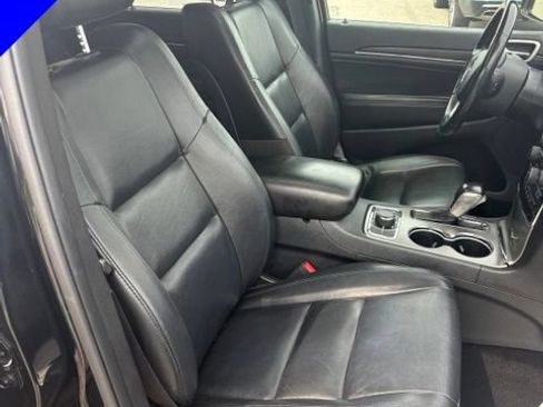 Used 2020 Jeep Grand Cherokee Limited AWD/4WD image 29