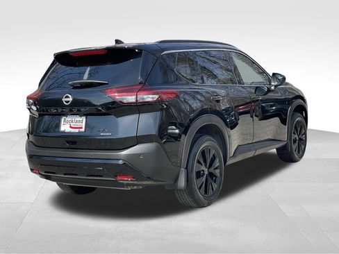 Certified 2023 Nissan Rogue SV w/ SV Premium B Package AWD/4WD image 4