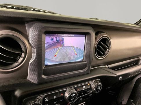 Used 2020 Jeep Wrangler Unlimited Sport AWD/4WD image 13