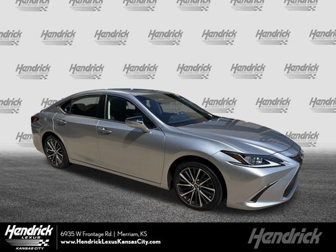 Used 2025 Lexus ES 350 w/ Premium Package FWD image 1