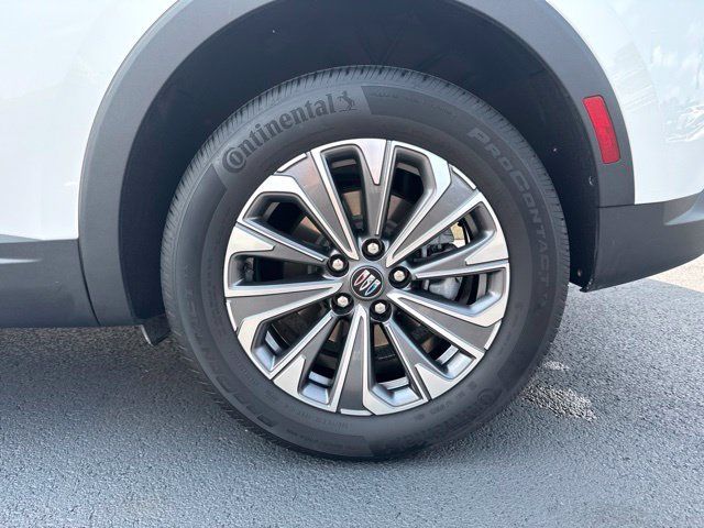 Used 2025 Buick Envision Preferred AWD/4WD image 9