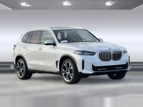 New 2026 BMW X5 xDrive40i image 6