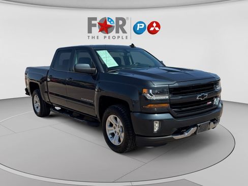 Used 2017 Chevrolet Silverado 1500 LT w/ All Star Edition AWD/4WD image 7