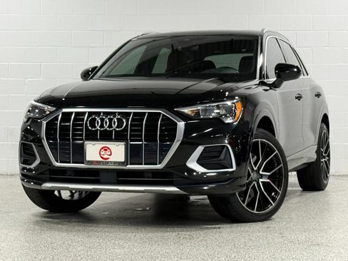 Used 2020 Audi Q3 2.0T Premium AWD/4WD image 2