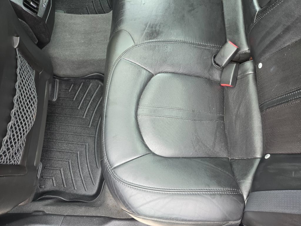 Used 2008 Cadillac CTS 3.6 w/ Wood Trim Package RWD image 25