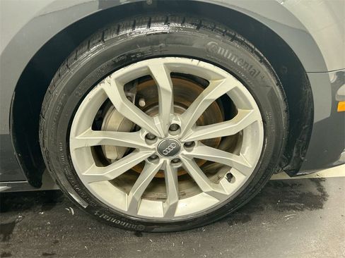 Used 2019 Audi A4 2.0T Premium Plus w/ Premium Plus Package image 8