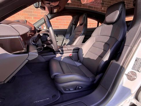 Certified 2023 Porsche Taycan image 5