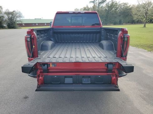 New 2026 GMC Sierra 3500 AT4 w/ AT4 Premium Plus Package image 32