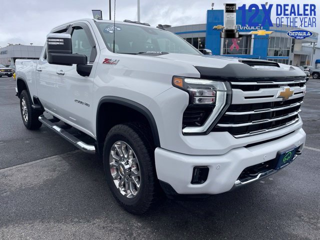 Used 2025 Chevrolet Silverado 2500 LT w/ Z71 Chrome Sport Edition AWD/4WD image 1
