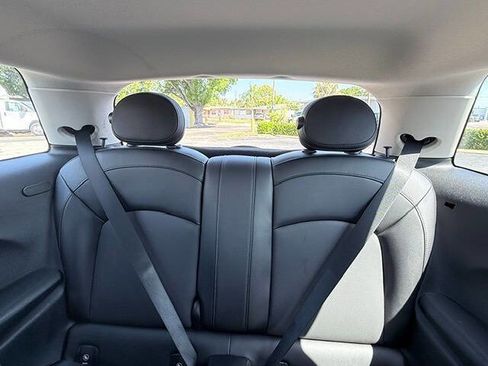 Used 2018 MINI Cooper 2-Door Hardtop FWD image 11