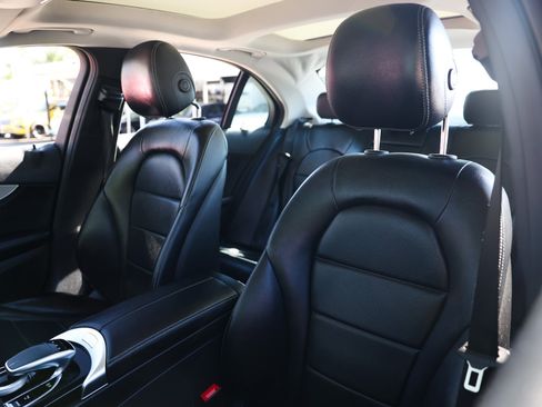 Used 2016 Mercedes-Benz C 300 4MATIC Sedan w/ Multimedia Package image 10