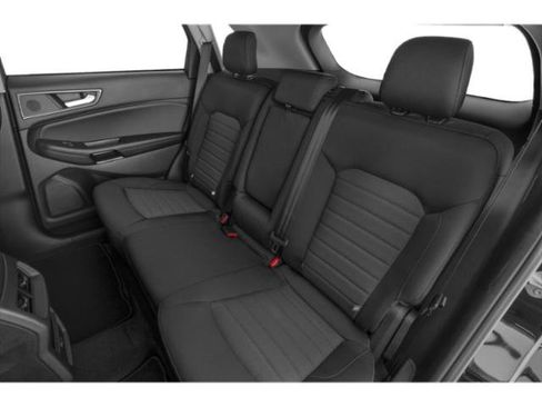 Used 2022 Ford Edge SE AWD/4WD image 13