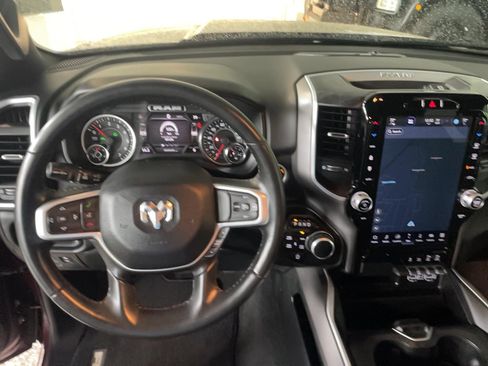 Used 2023 RAM 1500 Big Horn AWD/4WD image 9