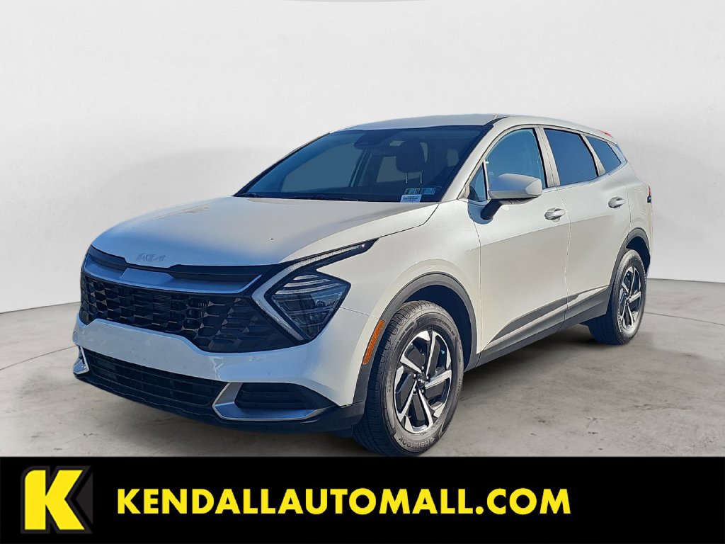 Used 2024 Kia Sportage LX AWD/4WD image 1