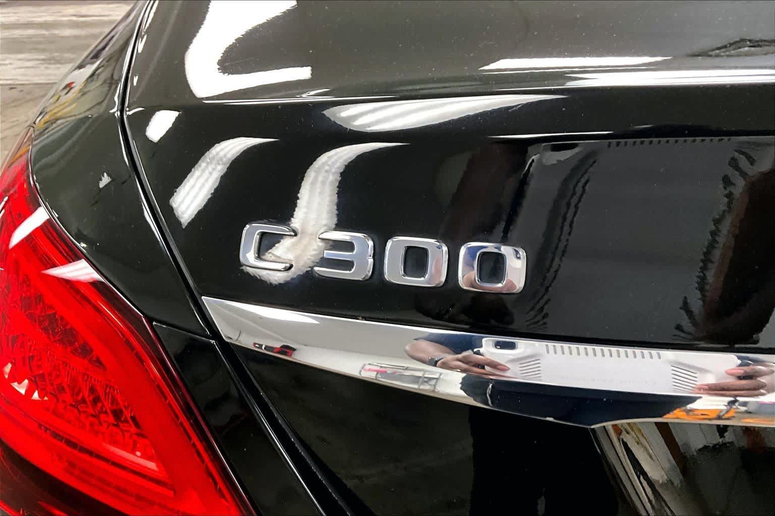 Used 2020 Mercedes-Benz C 300 4MATIC Sedan image 33