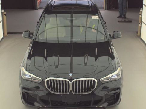 Used 2022 BMW X5 xDrive40i w/ Premium Enhanced Package image 2