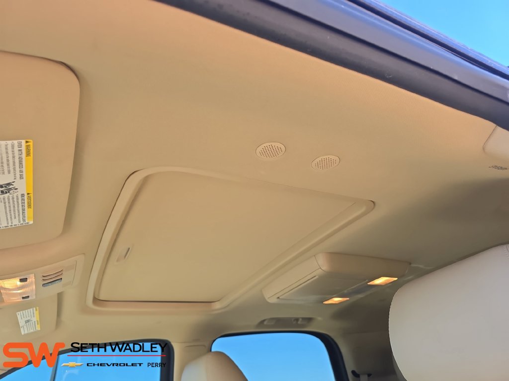 Used 2013 Cadillac Escalade Luxury AWD/4WD image 31
