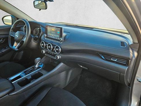 Used 2024 Nissan Sentra SV image 21