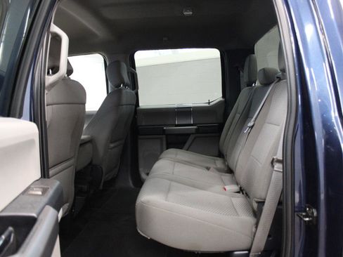 Used 2018 Ford F150 XLT w/ XTR Package image 12