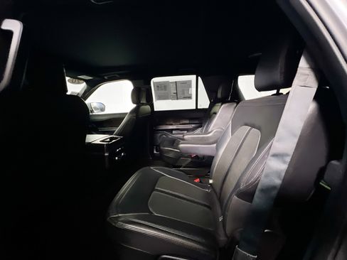 Used 2020 Ford Expedition Limited w/ Texas Edition Package AWD/4WD image 29