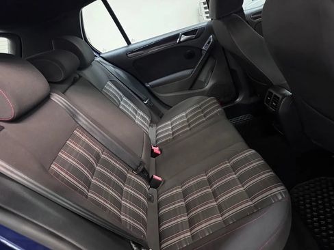 Used 2012 Volkswagen GTI 4-Door FWD image 18