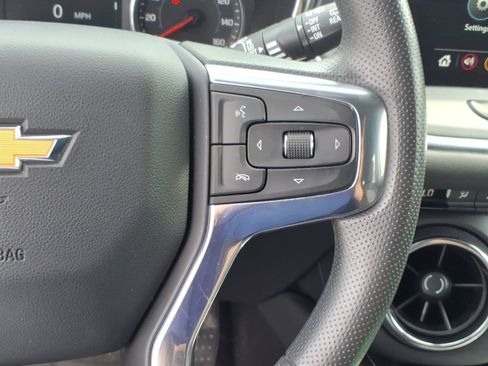 Used 2024 Chevrolet Blazer LT w/ Convenience Package AWD/4WD image 19