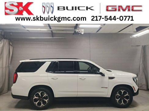 Used 2025 GMC Yukon AT4 w/ AT4 Premium Plus Package AWD/4WD image 1