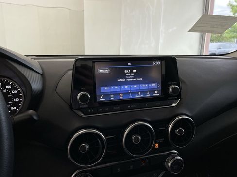 Certified 2025 Nissan Sentra S image 22