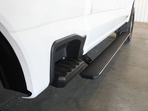Used 2026 Ford F350 Lariat w/ Lariat Ultimate Package AWD/4WD image 29