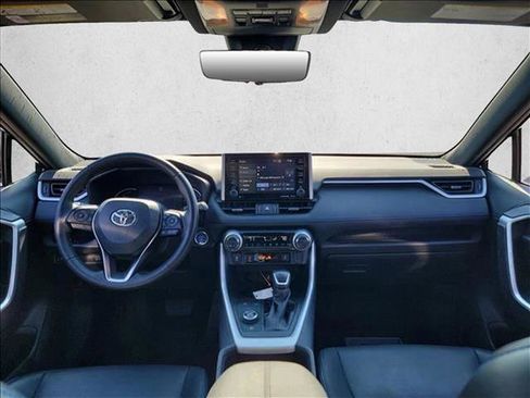 Used 2021 Toyota RAV4 XSE image 17