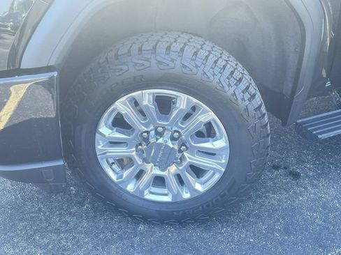 Certified 2022 GMC Sierra 2500 Denali w/ Denali Ultimate Package AWD/4WD image 34