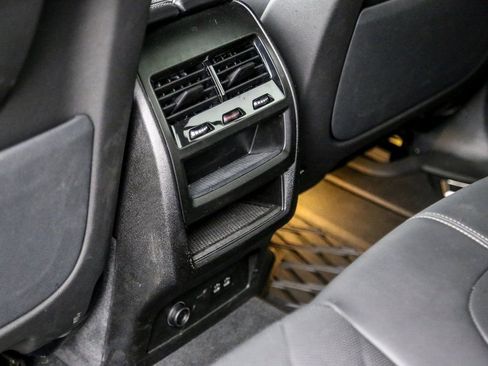 Used 2025 BMW X5 xDrive50e w/ M Sport Package image 20