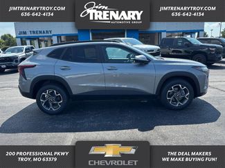 New 2025 Chevrolet Trax LT w/ Driver Confidence Package image 1