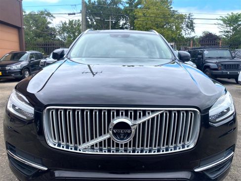 Used 2016 Volvo XC90 T6 Inscription w/ Vision Package image 15