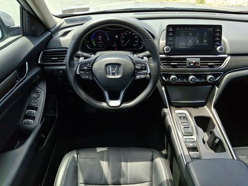 Used 2018 Honda Accord EX-L image 13