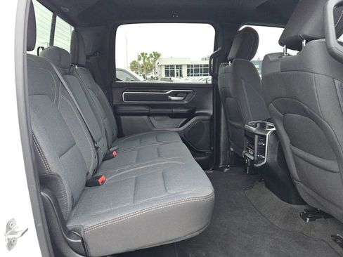 Used 2022 RAM 1500 Big Horn AWD/4WD image 14