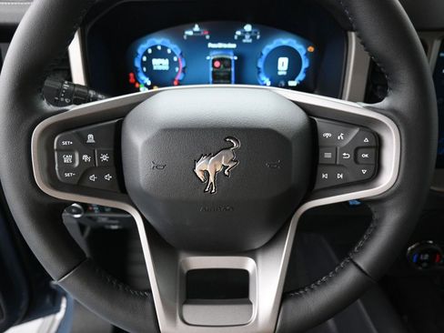 New 2025 Ford Bronco Outer Banks image 13