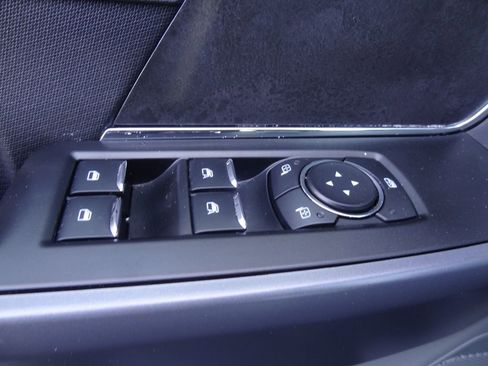 Certified 2025 Ford F150 XLT w/ Equipment Group 301A Standard image 12