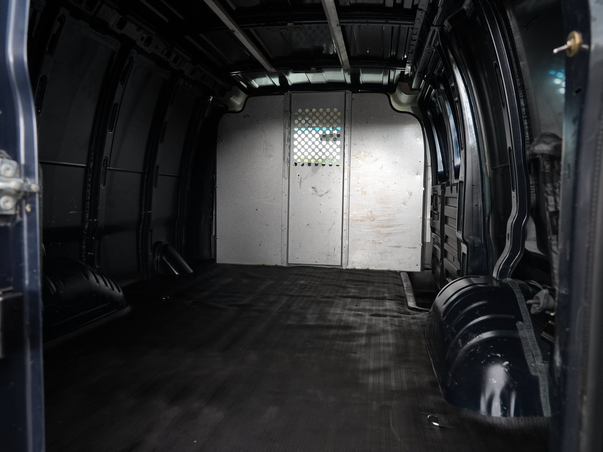 Used 2019 Chevrolet Express 2500 w/ Communications Package RWD image 20