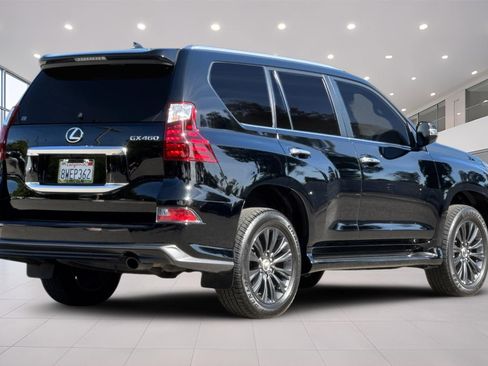 Used 2021 Lexus GX 460 Premium w/ Accessory Package AWD/4WD image 4