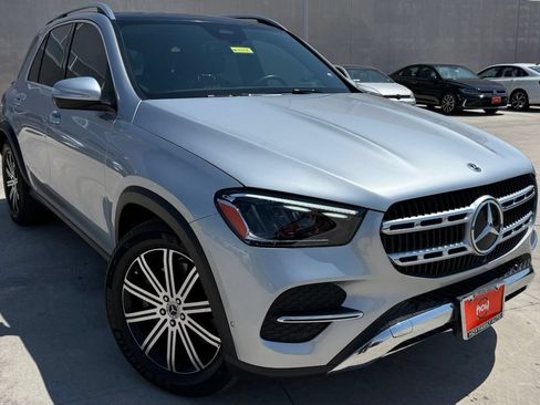 Used 2025 Mercedes-Benz GLE 450 4MATIC image 1
