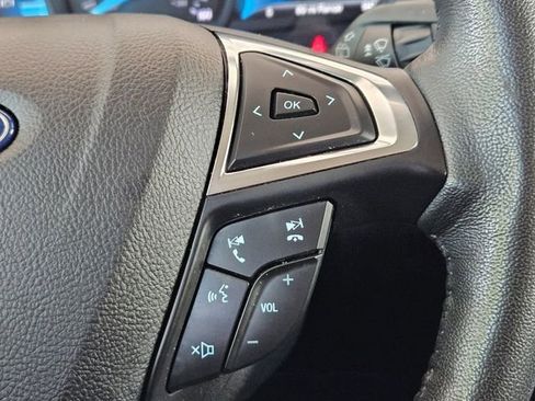 Used 2022 Ford Edge SEL AWD/4WD image 14