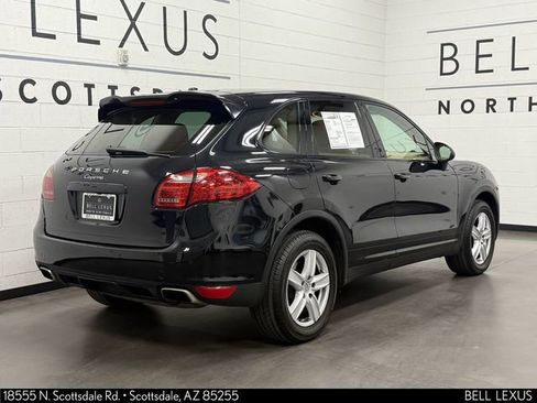 Used 2012 Porsche Cayenne image 4