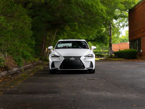 Used 2018 Lexus IS 300 F Sport w/ F Sport Package RWD image 35