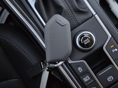 New 2026 Kia Sorento S w/ S Panoramic Sunroof Package image 22