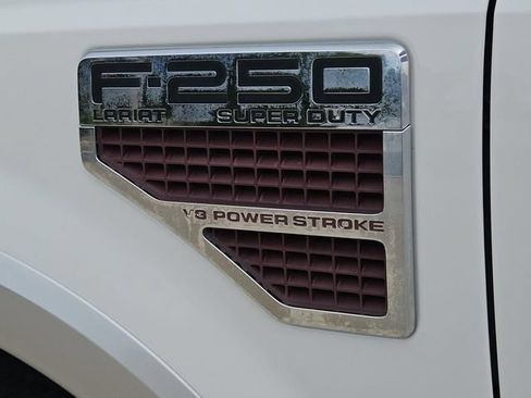 Used 2009 Ford F250 Lariat AWD/4WD image 9