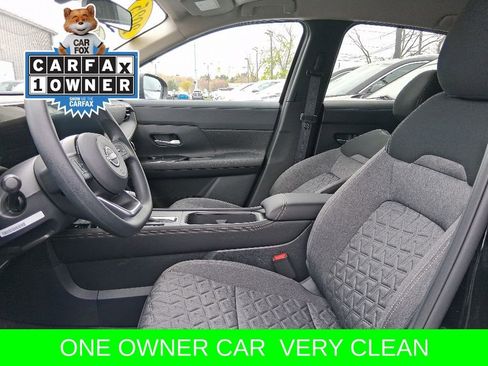 Certified 2025 Nissan Kicks SV AWD/4WD image 20